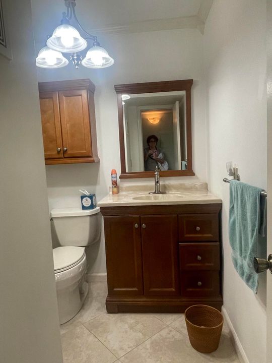 В аренду: $1,800 (2 спален, 2 ванн, 910 Квадратных фут)