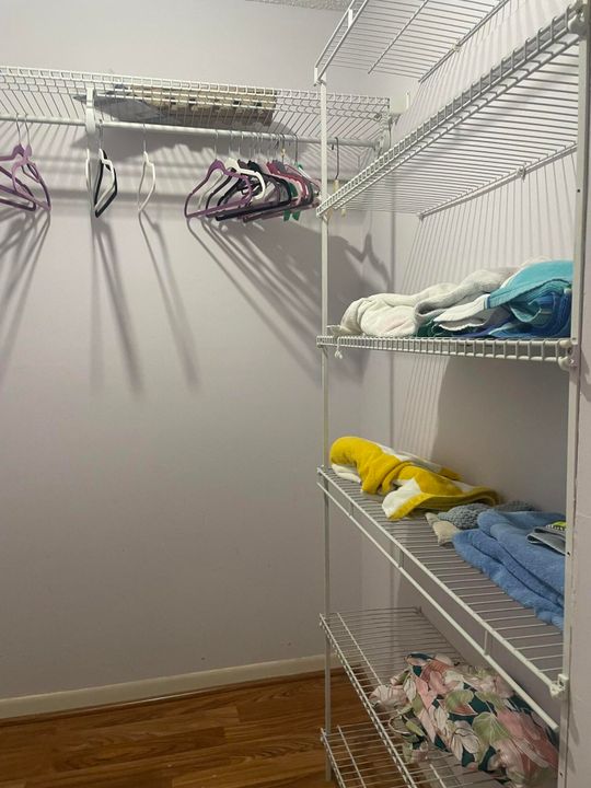 В аренду: $1,800 (2 спален, 2 ванн, 910 Квадратных фут)