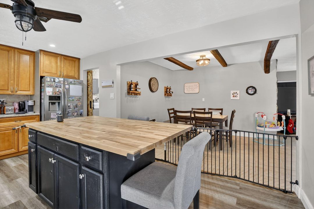 For Sale: $590,000 (3 beds, 2 baths, 1580 Square Feet)