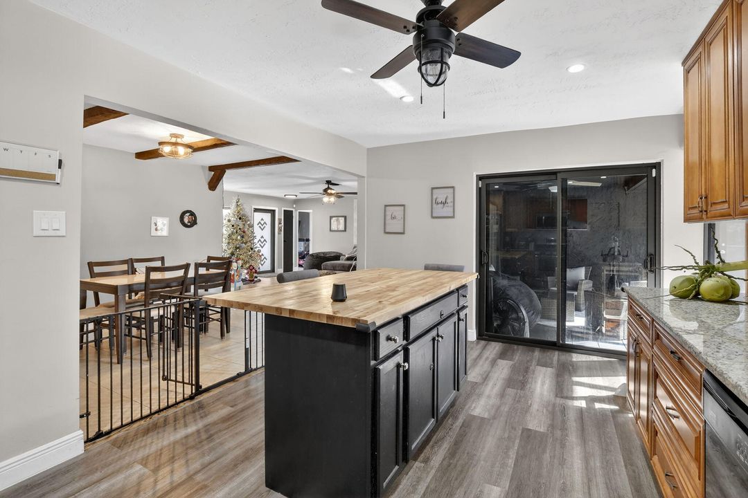 For Sale: $590,000 (3 beds, 2 baths, 1580 Square Feet)