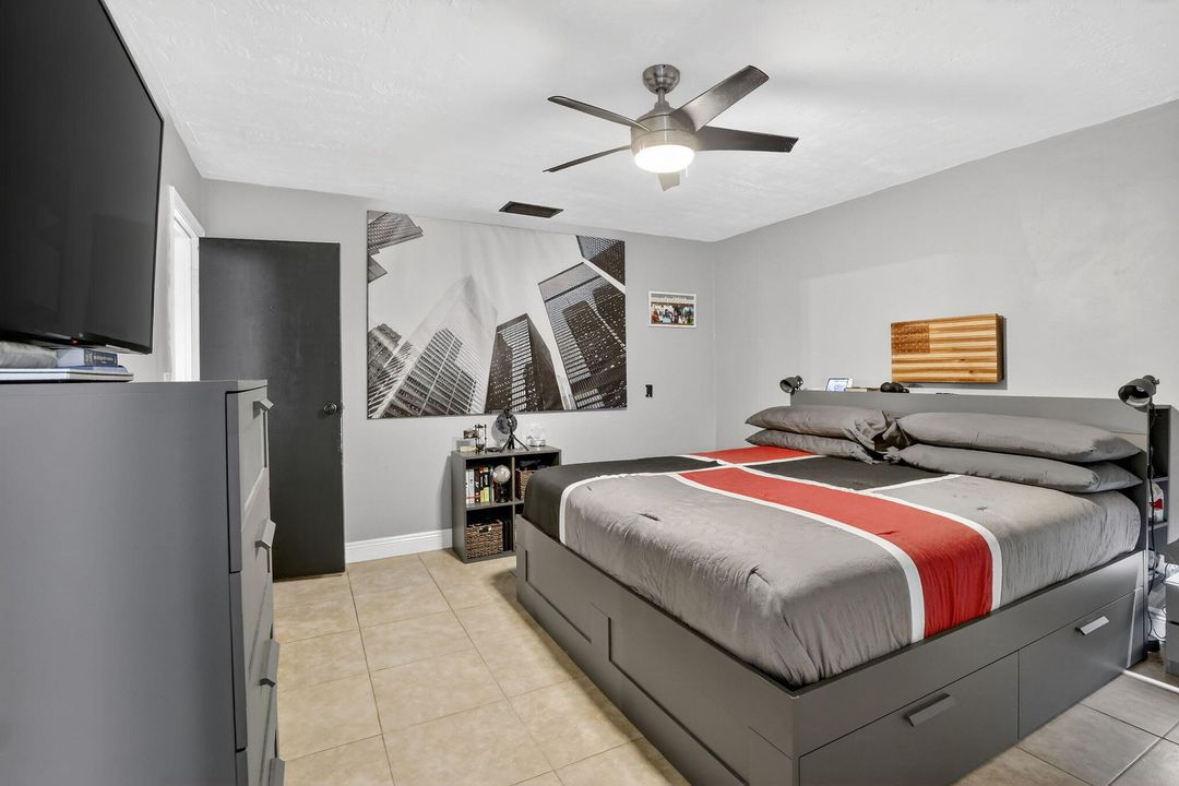 For Sale: $590,000 (3 beds, 2 baths, 1580 Square Feet)