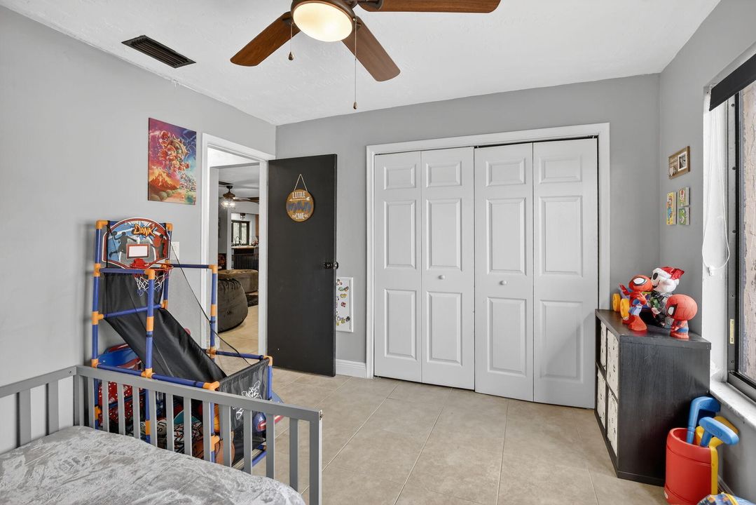 For Sale: $590,000 (3 beds, 2 baths, 1580 Square Feet)