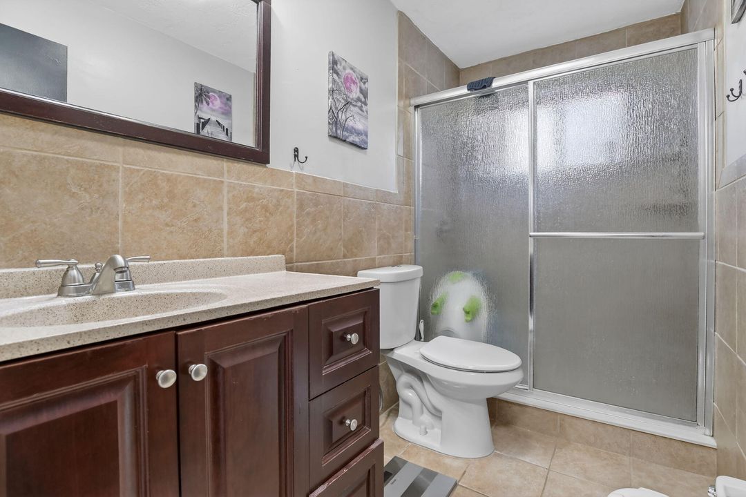 For Sale: $590,000 (3 beds, 2 baths, 1580 Square Feet)