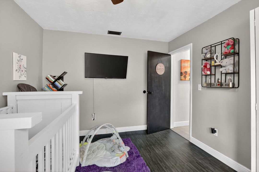 For Sale: $590,000 (3 beds, 2 baths, 1580 Square Feet)