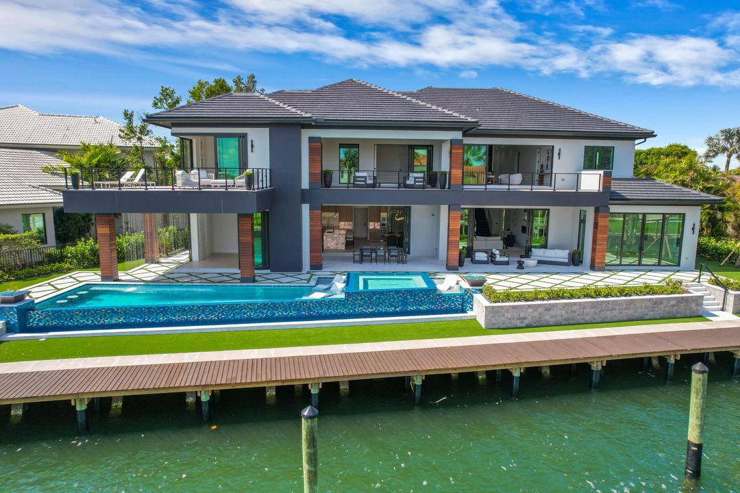 For Sale: $12,250,000 (5 beds, 6 baths, 7210 Square Feet)