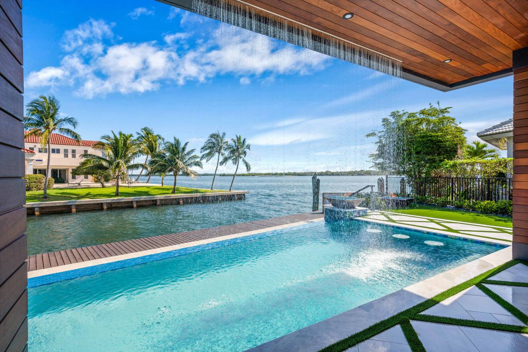 For Sale: $12,250,000 (5 beds, 6 baths, 7210 Square Feet)