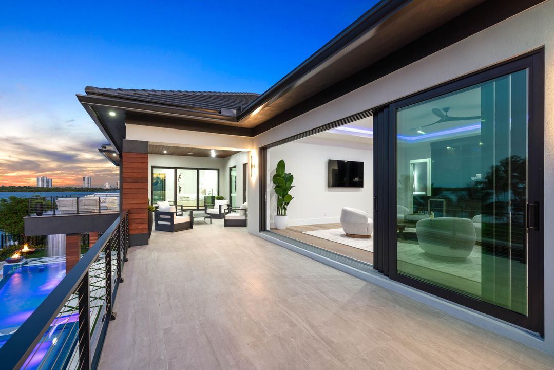 For Sale: $12,250,000 (5 beds, 6 baths, 7210 Square Feet)