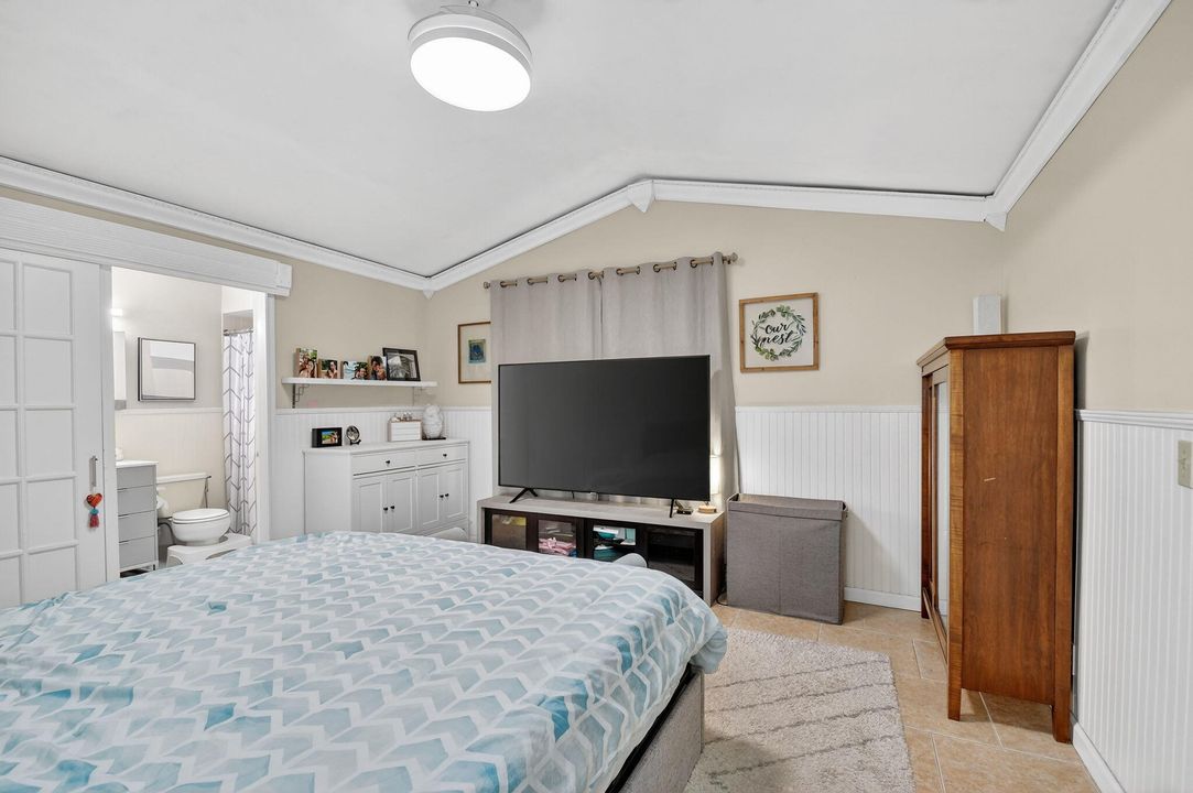 For Sale: $289,118 (3 beds, 2 baths, 1187 Square Feet)