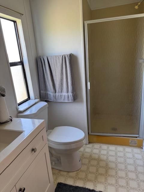 For Rent: $1,000 (2 beds, 2 baths, 835 Square Feet)