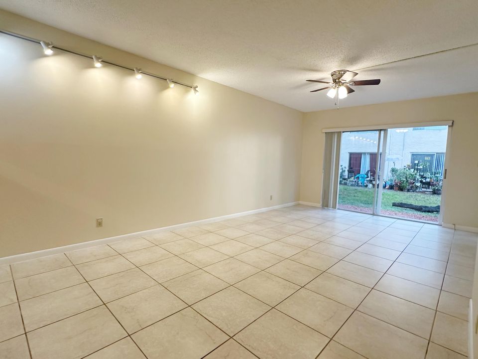 En Renta: $1,865 (2 camas, 2 baños, 767 Pies cuadrados)