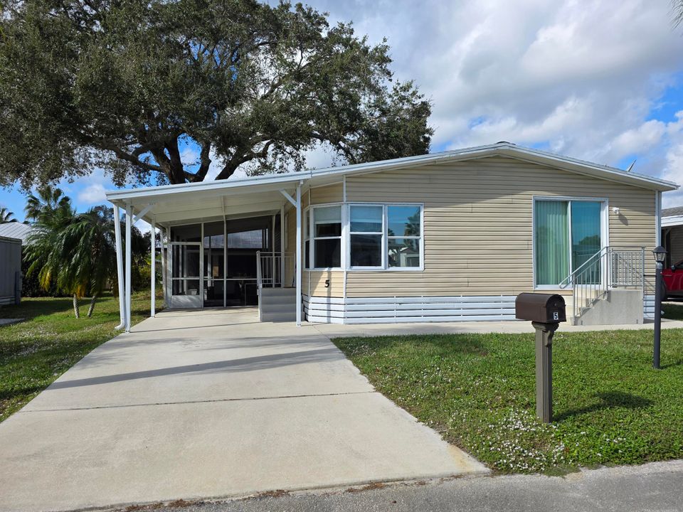 待售: $59,999 (2 贝兹, 2 浴室, 1280 平方英尺)