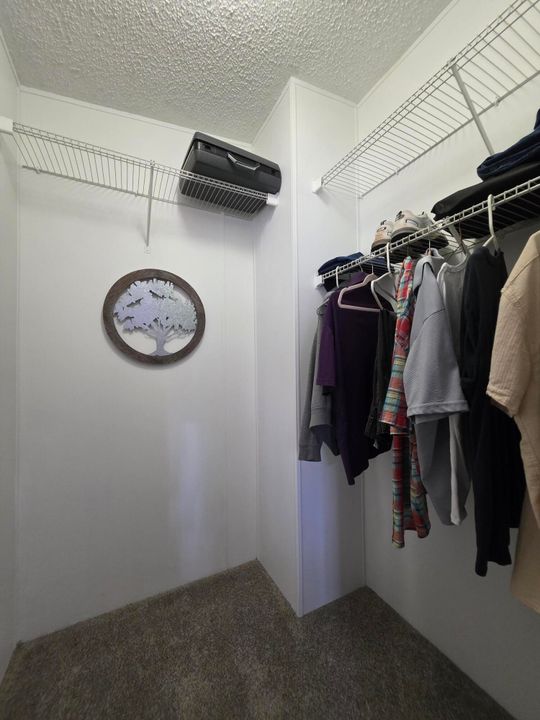 待售: $59,999 (2 贝兹, 2 浴室, 1280 平方英尺)