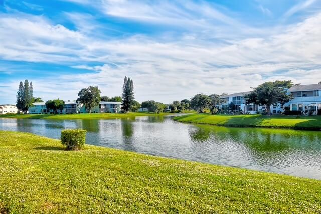 В аренду: $1,350 (1 спален, 1 ванн, 570 Квадратных фут)