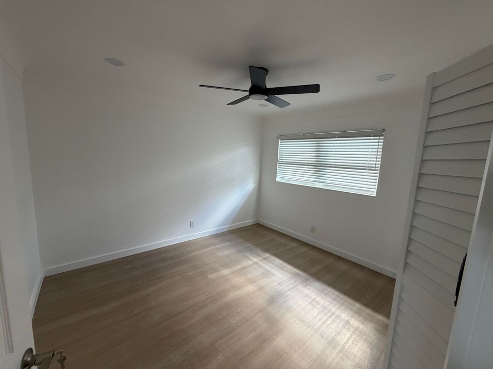 На продажу: $820,000 (5 спален, 3 ванн, 2367 Квадратных фут)