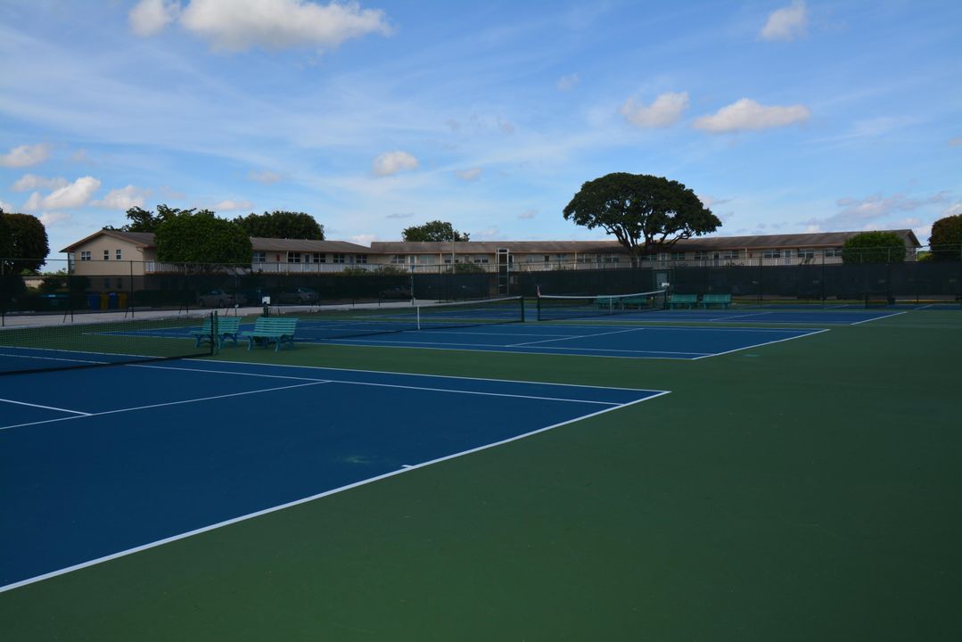 В аренду: $1,350 (1 спален, 1 ванн, 570 Квадратных фут)