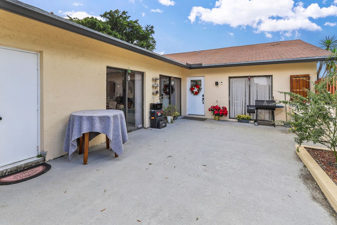 For Sale: $360,000 (2 beds, 2 baths, 1332 Square Feet)