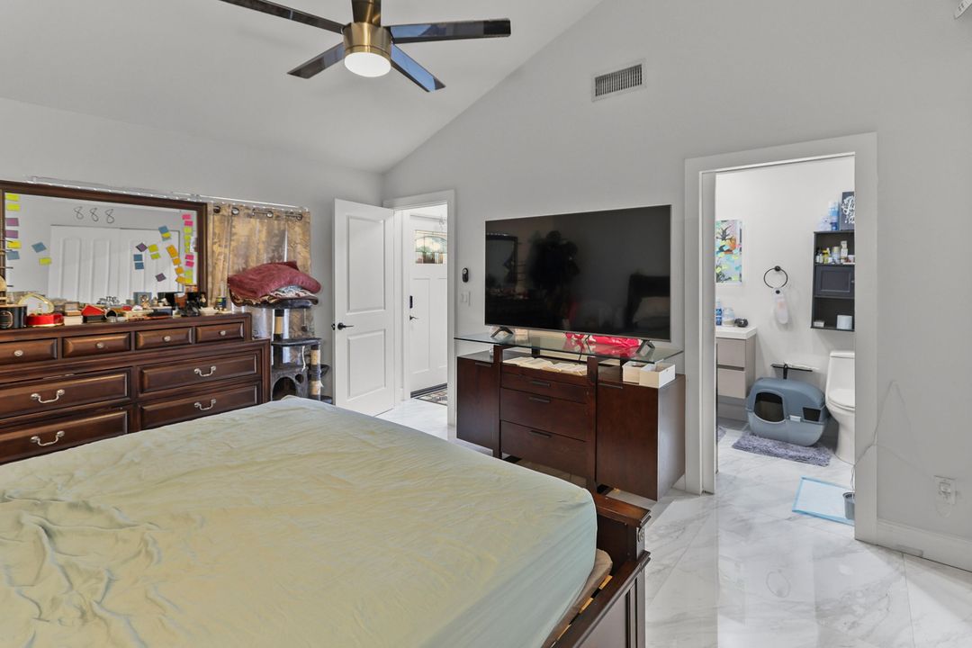 For Sale: $360,000 (2 beds, 2 baths, 1332 Square Feet)