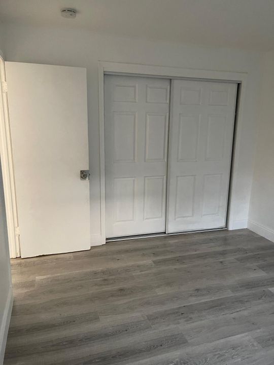 В аренду: $1,650 (2 спален, 1 ванн, 843 Квадратных фут)