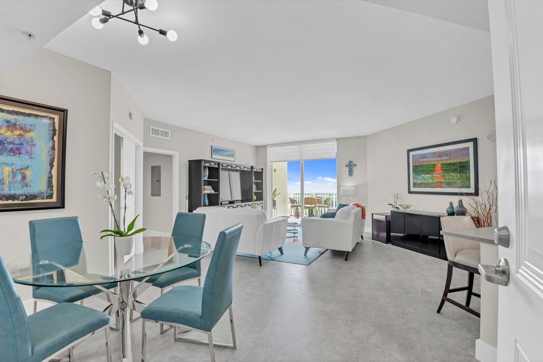 For Sale: $595,000 (2 beds, 2 baths, 1350 Square Feet)