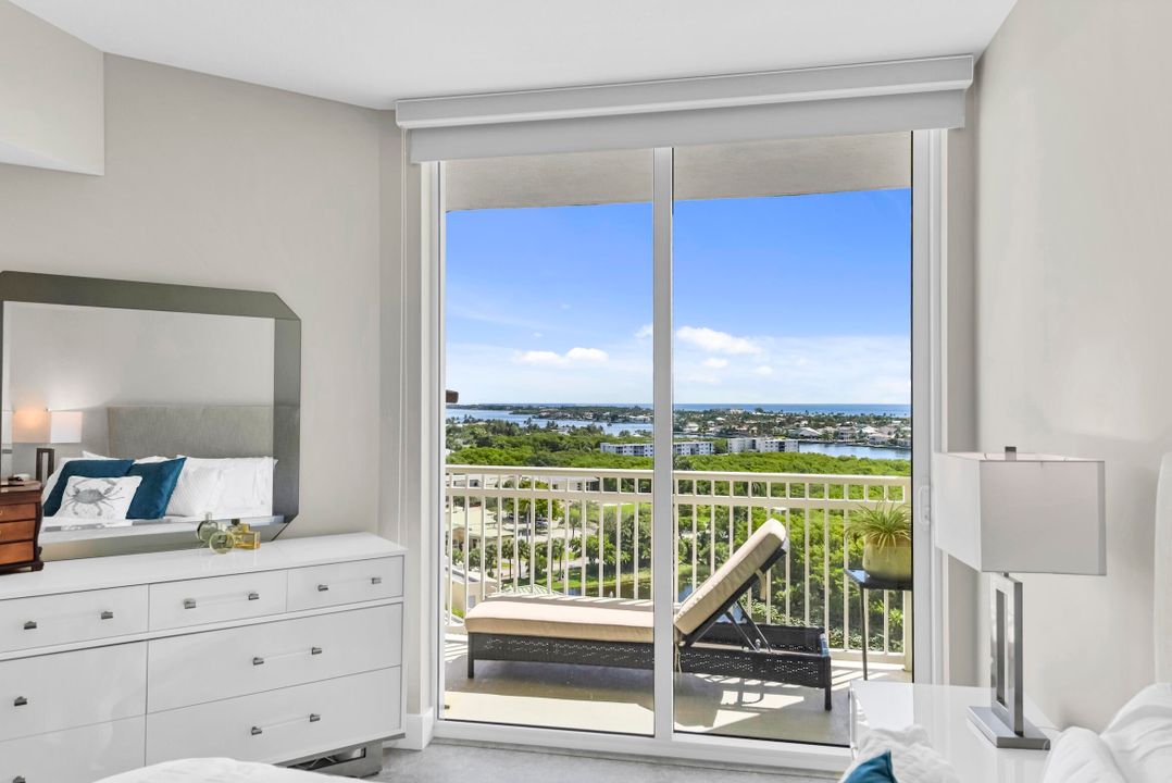 For Sale: $595,000 (2 beds, 2 baths, 1350 Square Feet)