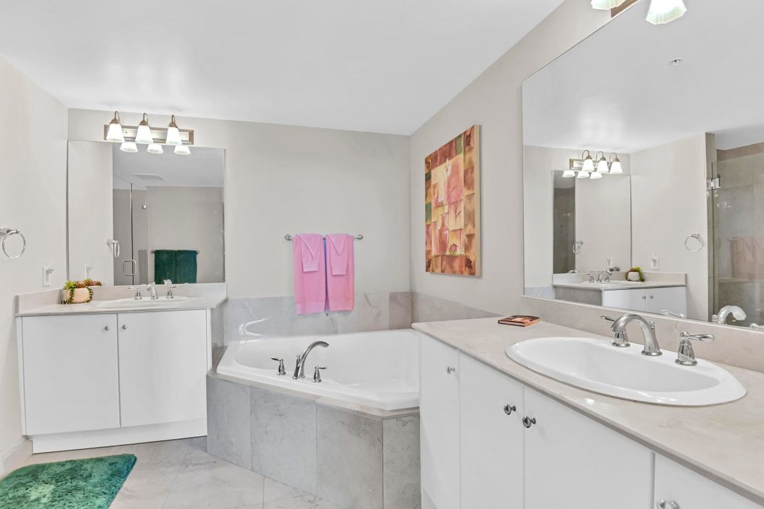 For Sale: $595,000 (2 beds, 2 baths, 1350 Square Feet)