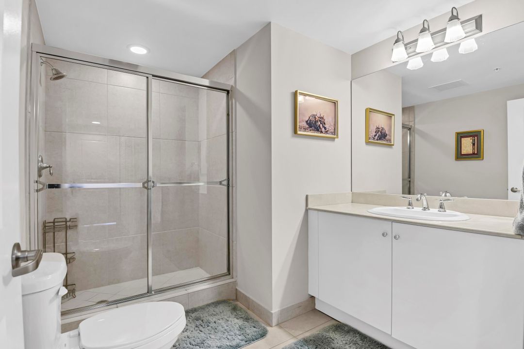 For Sale: $595,000 (2 beds, 2 baths, 1350 Square Feet)