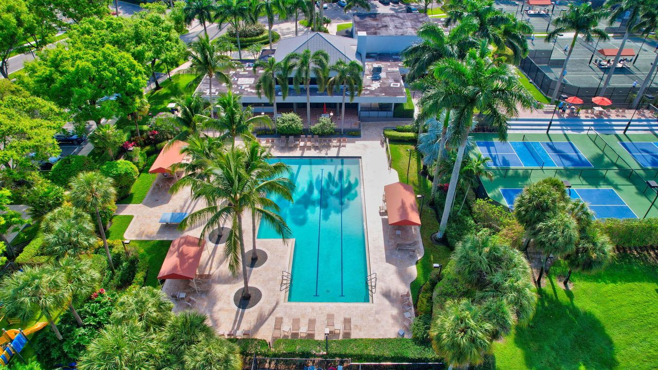 На продажу: $1,299,000 (4 спален, 3 ванн, 2159 Квадратных фут)