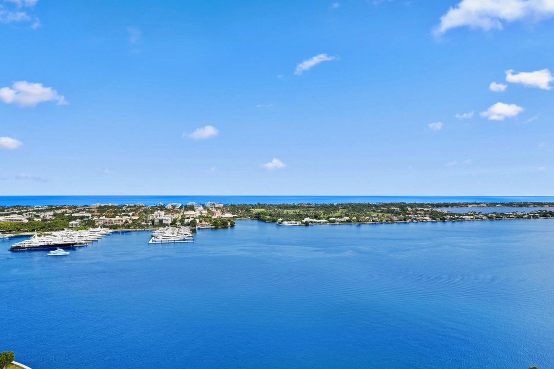 En Venta: $12,650,000 (4 camas, 5 baños, 4436 Pies cuadrados)