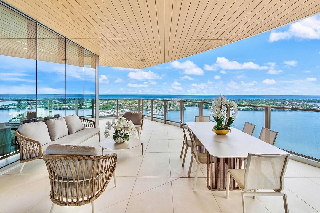 En Venta: $12,650,000 (4 camas, 5 baños, 4436 Pies cuadrados)