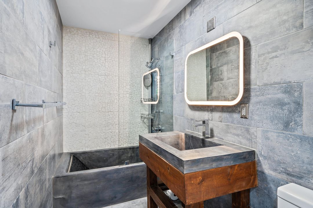 En Renta: $5,500 (3 camas, 2 baños, 1938 Pies cuadrados)