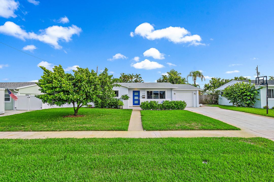 En Renta: $5,500 (3 camas, 2 baños, 1938 Pies cuadrados)