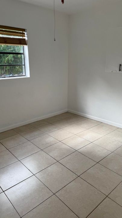 En Renta: $2,500 (4 camas, 1 baños, 1024 Pies cuadrados)