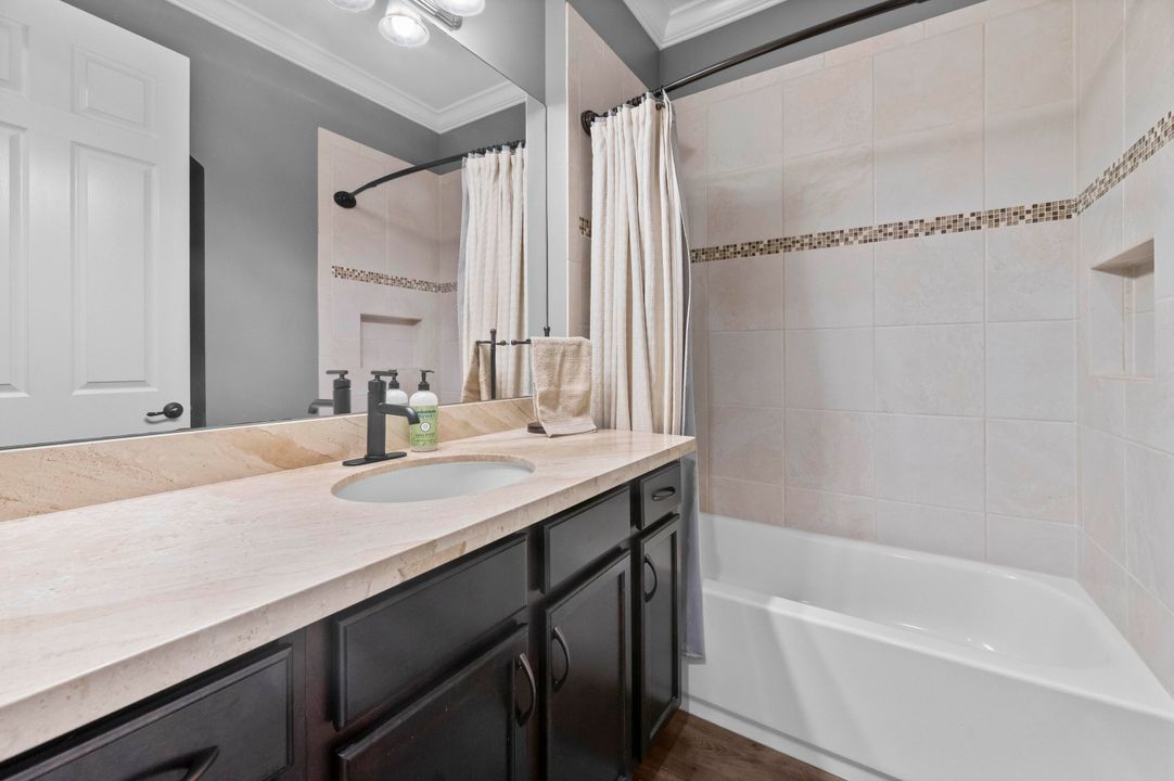 На продажу: $899,900 (5 спален, 4 ванн, 2848 Квадратных фут)