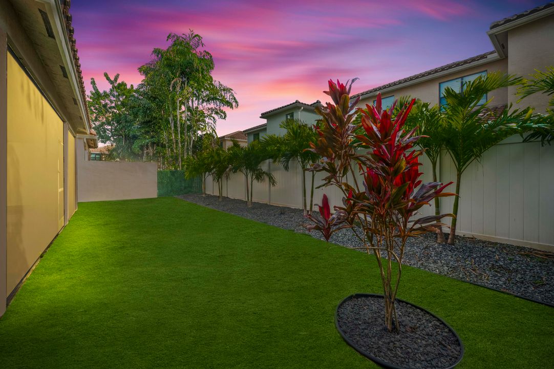 На продажу: $899,900 (5 спален, 4 ванн, 2848 Квадратных фут)