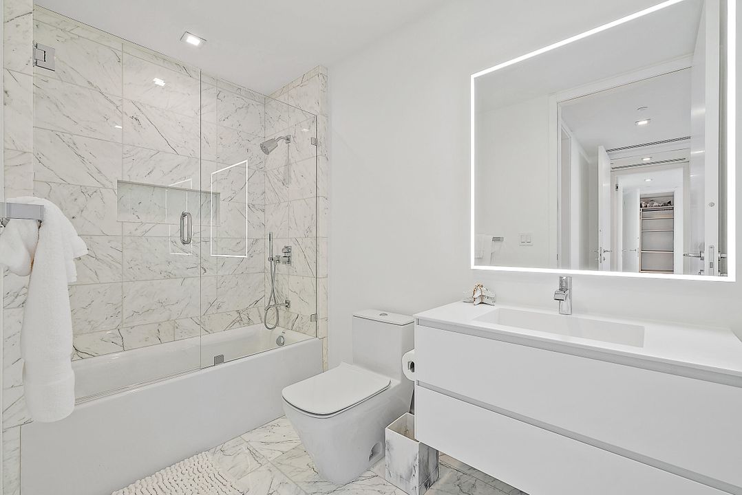 For Sale: $9,250,000 (3 beds, 4 baths, 3940 Square Feet)