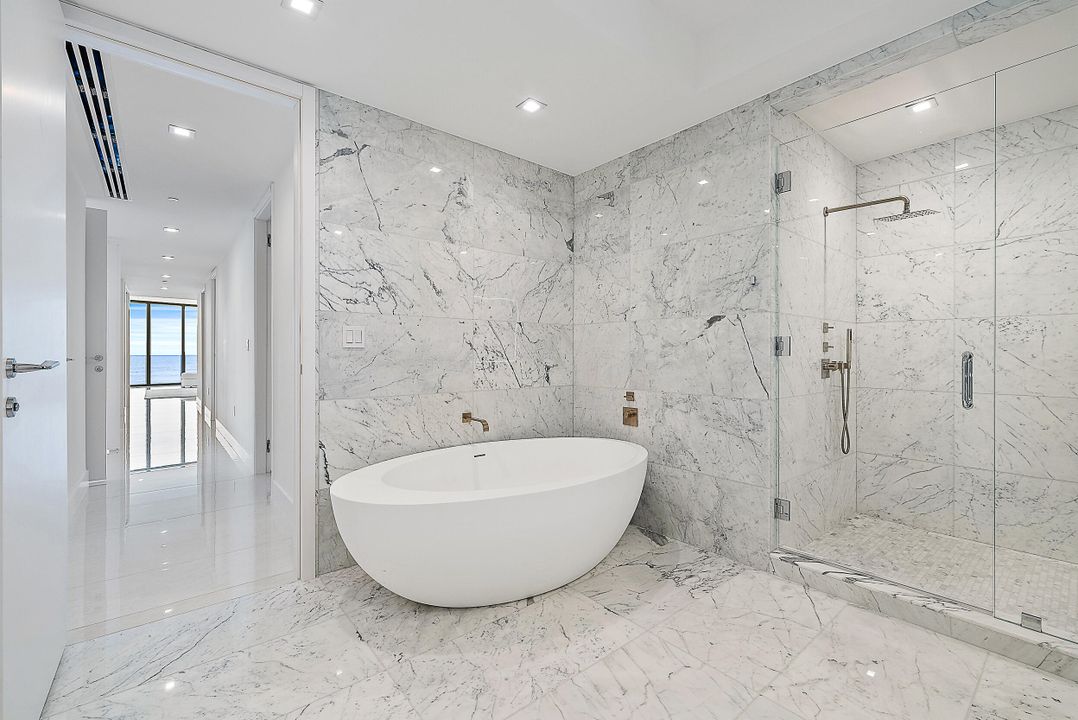 For Sale: $9,250,000 (3 beds, 4 baths, 3940 Square Feet)