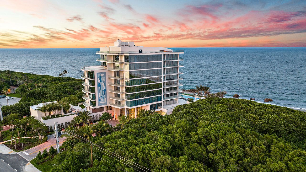 For Sale: $9,250,000 (3 beds, 4 baths, 3940 Square Feet)