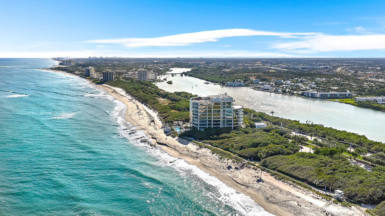 For Sale: $9,250,000 (3 beds, 4 baths, 3940 Square Feet)