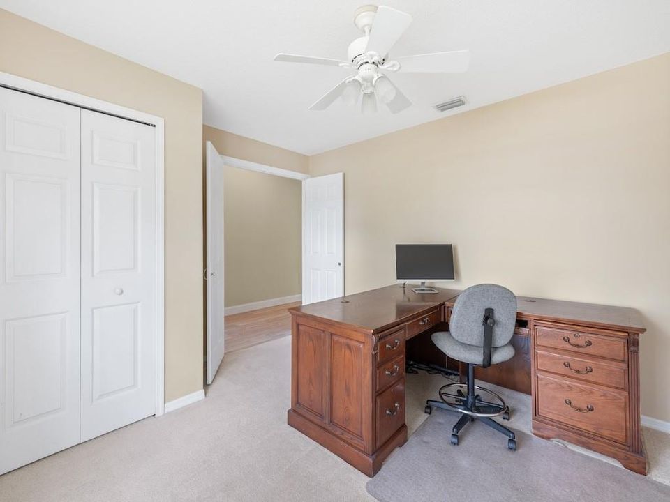 En Venta: $389,000 (4 camas, 2 baños, 1887 Pies cuadrados)