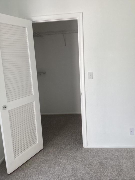 В аренду: $3,500 (2 спален, 2 ванн, 1400 Квадратных фут)