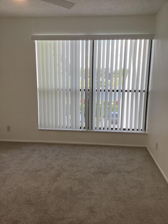 В аренду: $3,500 (2 спален, 2 ванн, 1400 Квадратных фут)