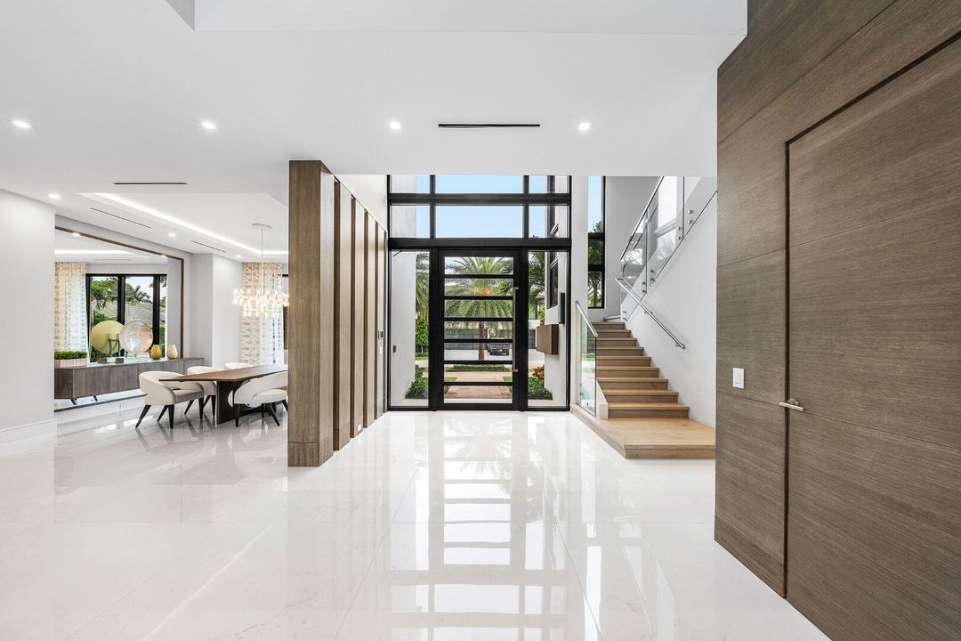 For Sale: $9,100,000 (5 beds, 6 baths, 6140 Square Feet)