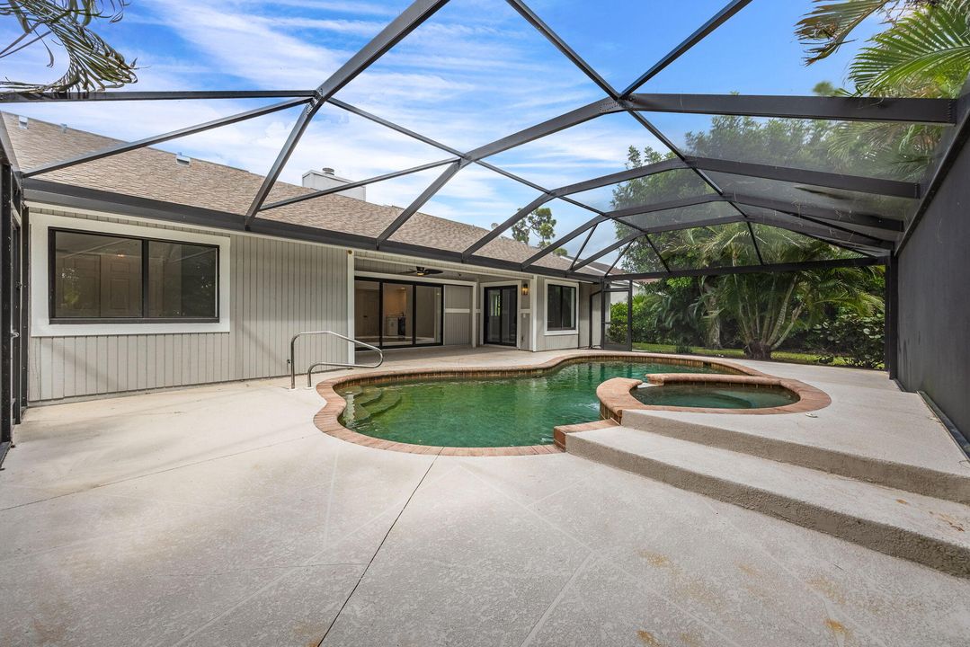 For Rent: $3,950 (4 beds, 2 baths, 1835 Square Feet)