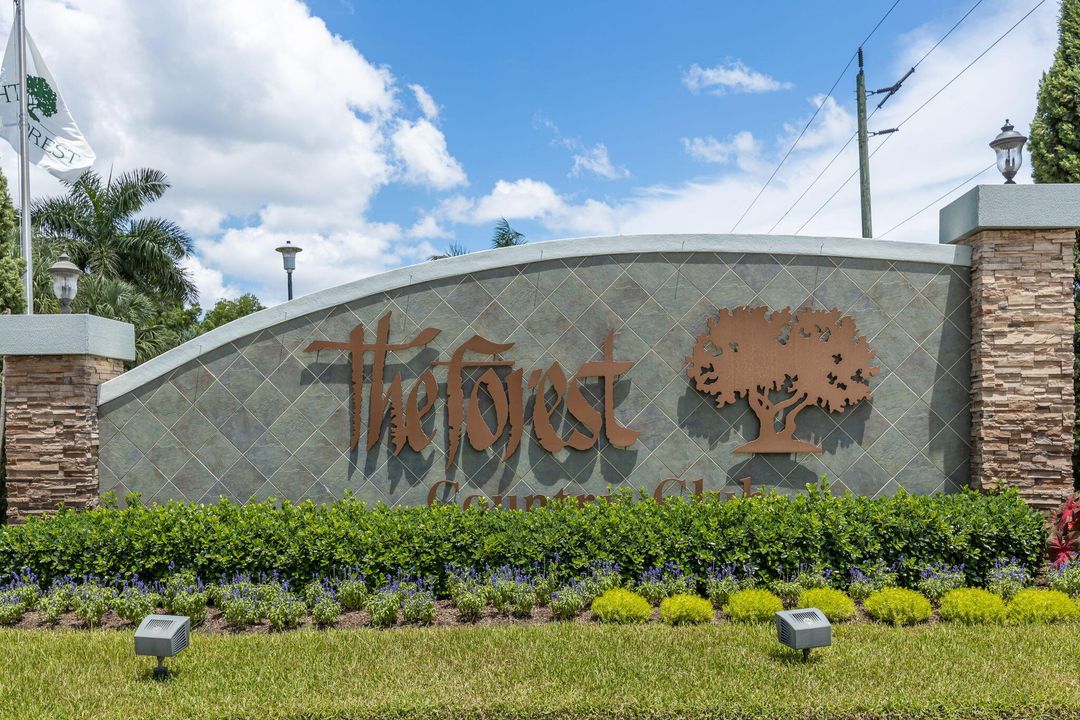 For Rent: $3,950 (4 beds, 2 baths, 1835 Square Feet)