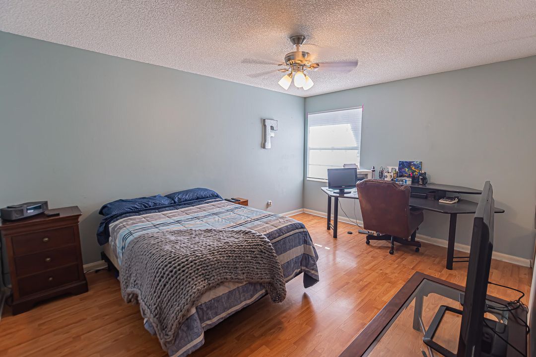 For Sale: $309,900 (2 beds, 2 baths, 1525 Square Feet)