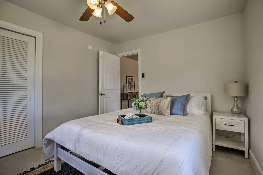 En Venta: $1,999,000 (4 camas, 2 baños, 1570 Pies cuadrados)