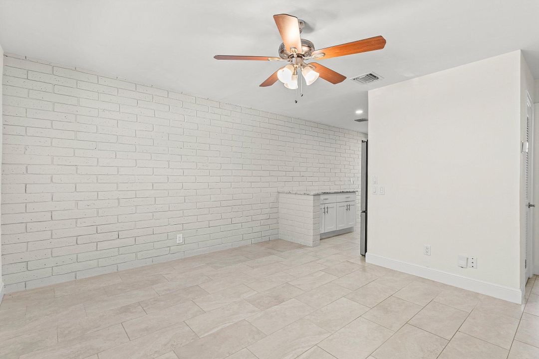 En Venta: $1,999,000 (4 camas, 2 baños, 1570 Pies cuadrados)