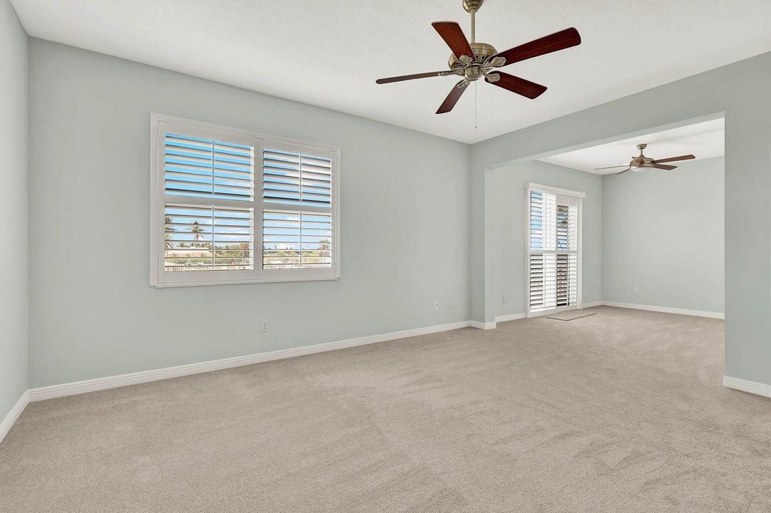 En Venta: $575,000 (2 camas, 2 baños, 2360 Pies cuadrados)