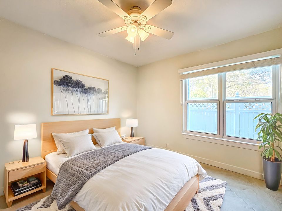 For Sale: $350,000 (3 beds, 2 baths, 1548 Square Feet)