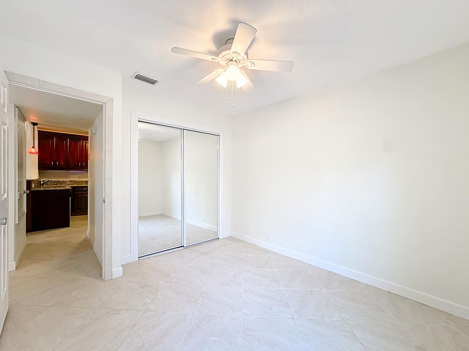 For Sale: $350,000 (3 beds, 2 baths, 1548 Square Feet)